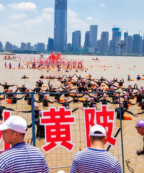 黄陂女孩游泳事件视频最新报道，数字背后的真相与反思